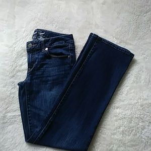 American Eagle Favorite Boyfriend jeans